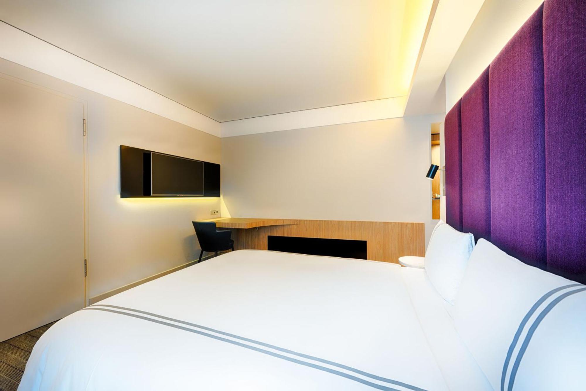 Premier Inn Heilbronn City Centre Exterior photo