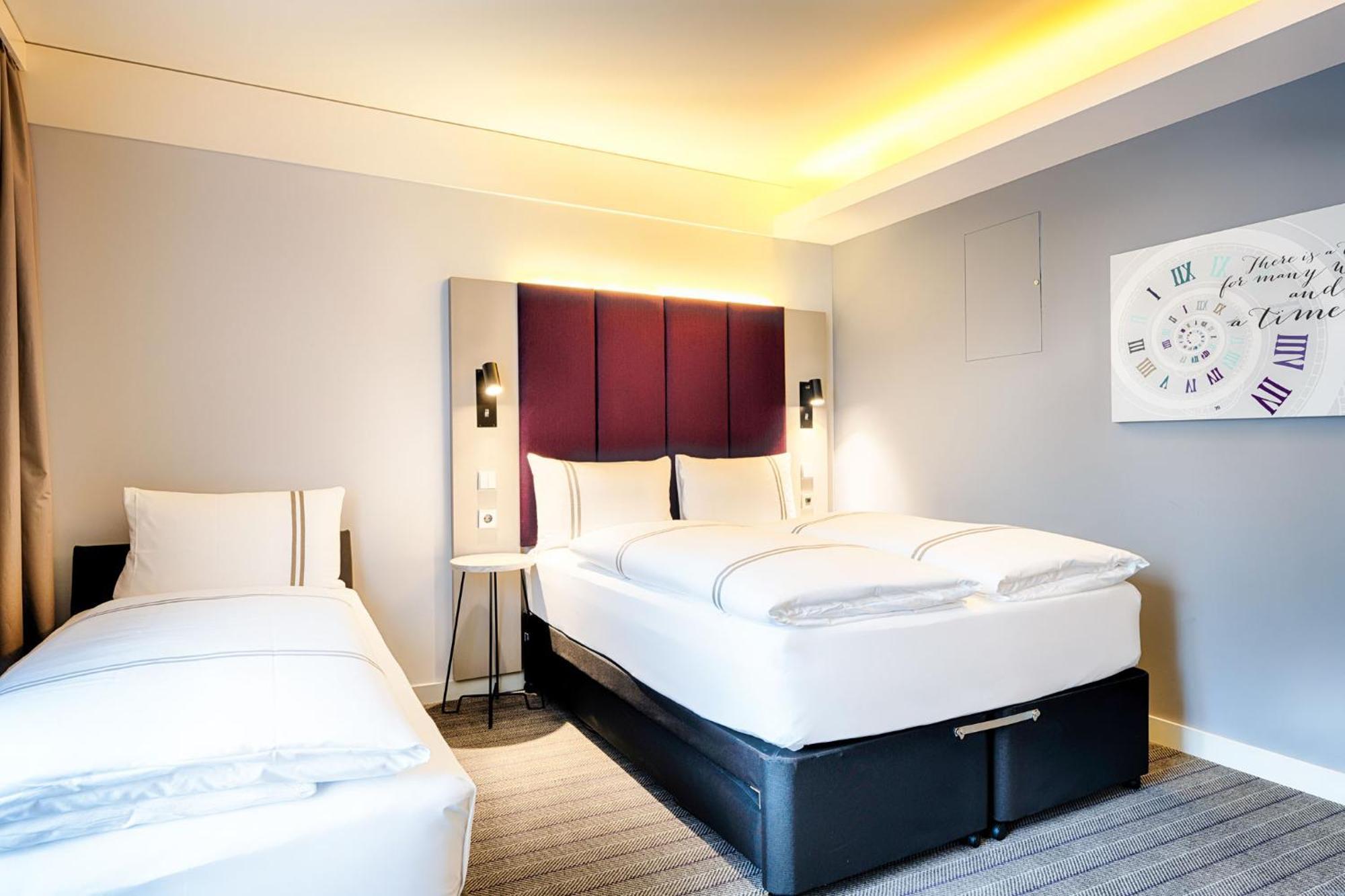 Premier Inn Heilbronn City Centre Exterior photo