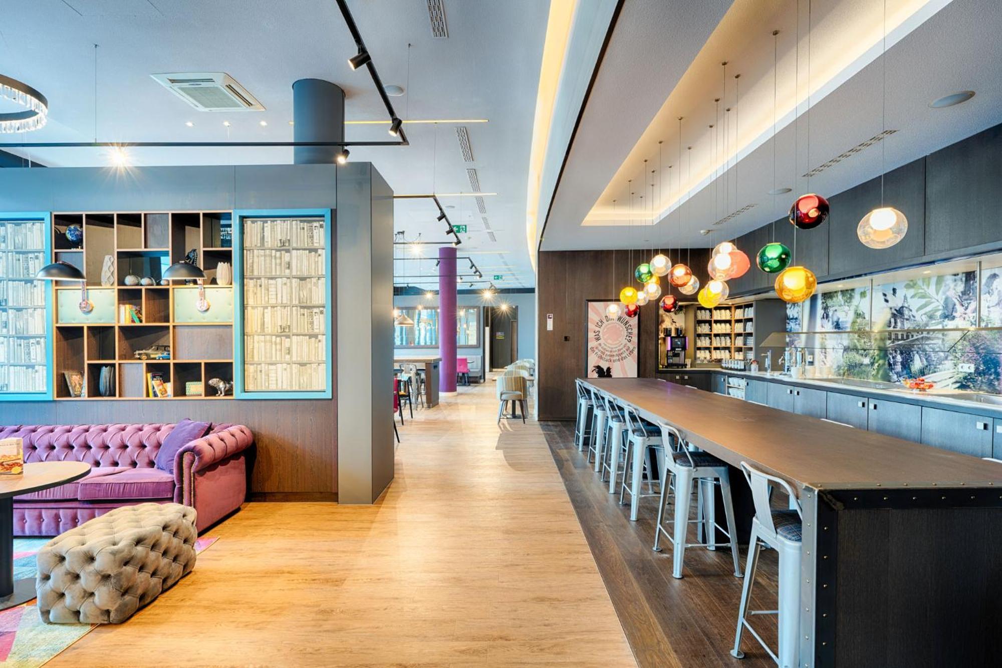 Premier Inn Heilbronn City Centre Exterior photo